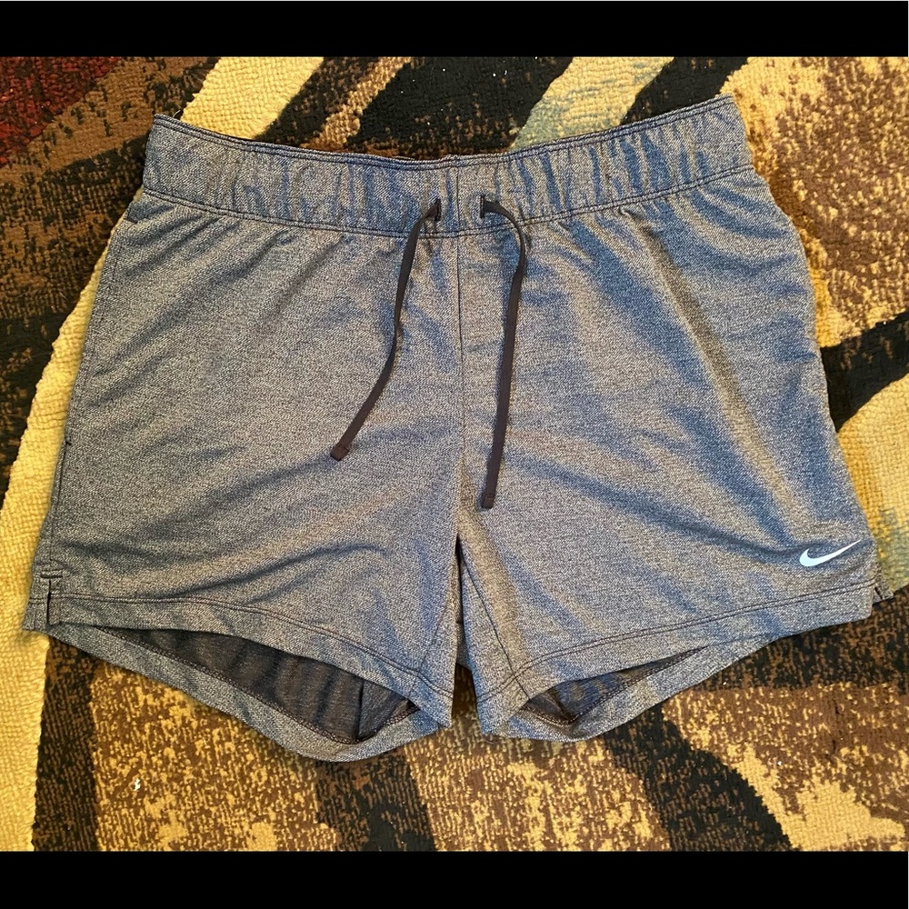 Nike Dri-Fit Attack Training Shorts W Pockets NWOT Size S